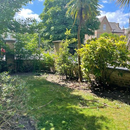 Charming Apartment In Chiswick ロンドン エクステリア 写真