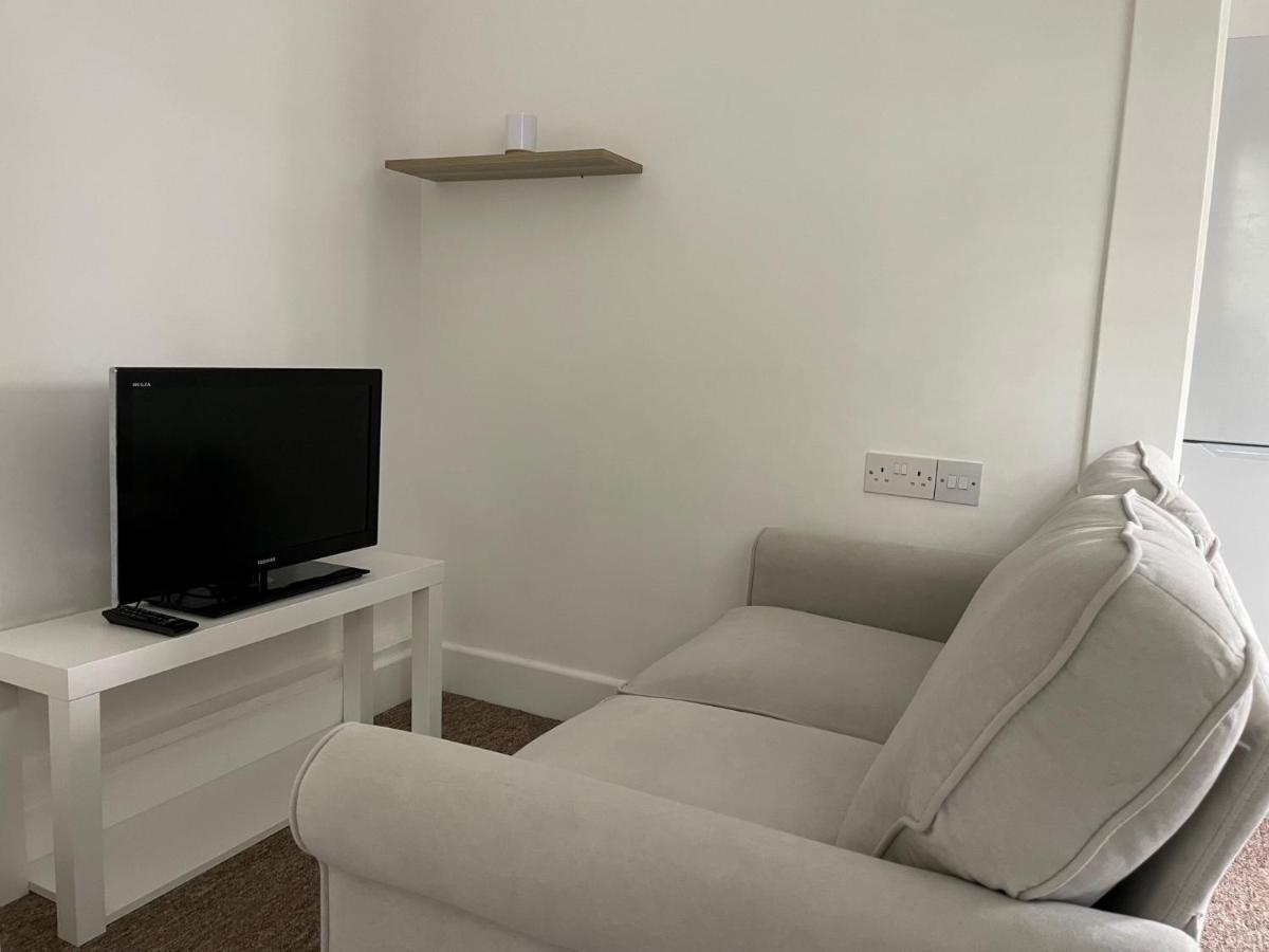 Charming Apartment In Chiswick ロンドン エクステリア 写真